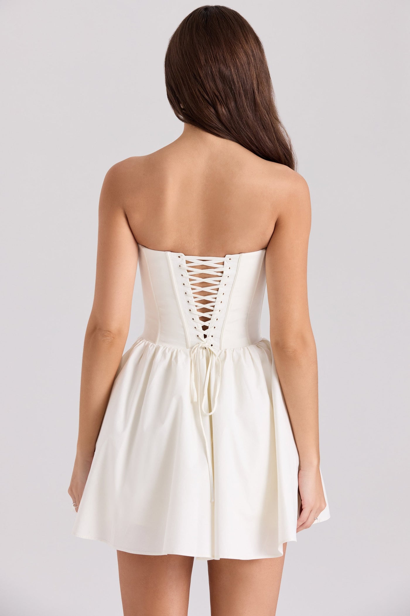 Kristiana | Ivory White